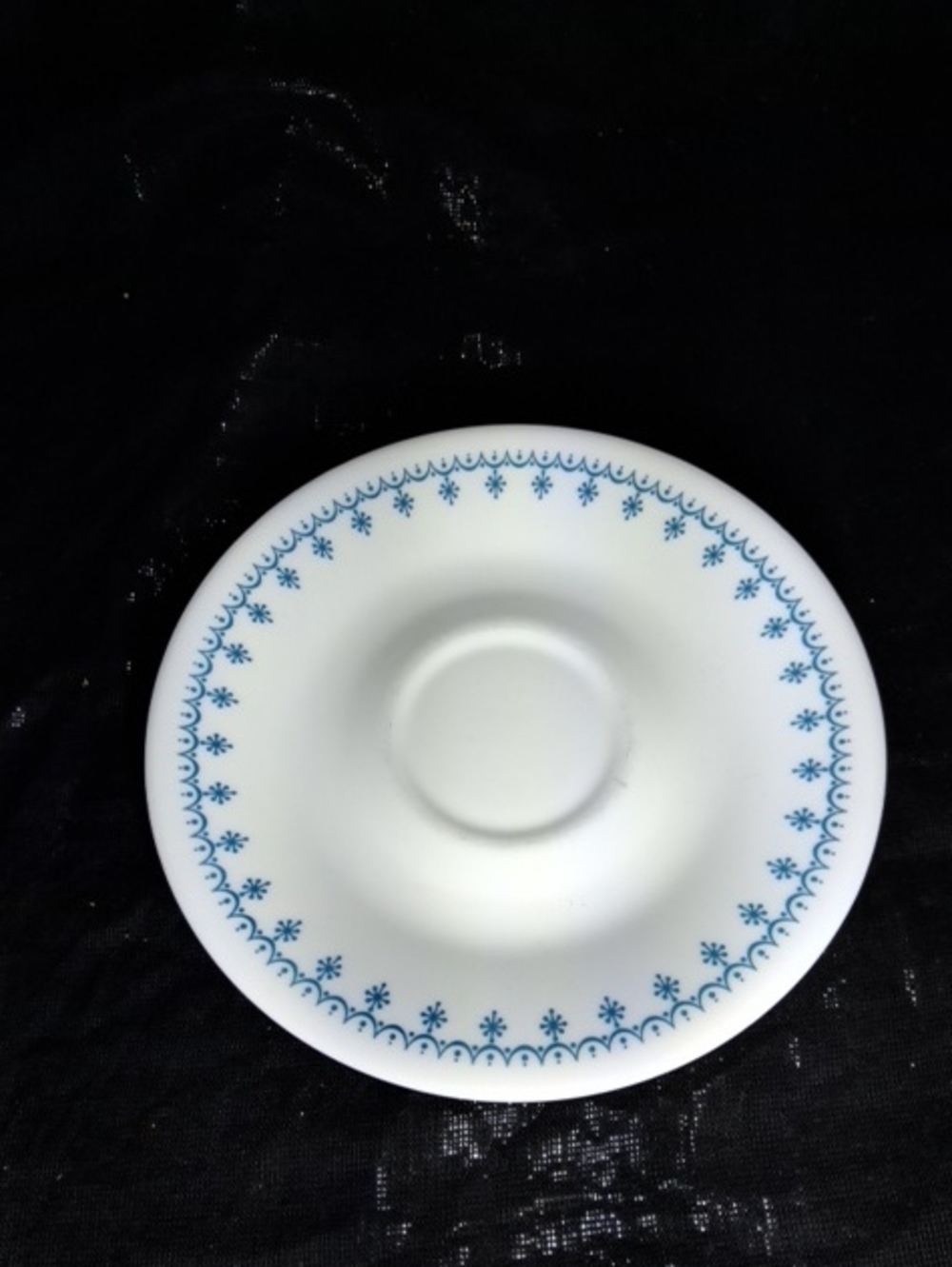 Corelle White Saucer with Blue Floral Lace Border Set Of 6